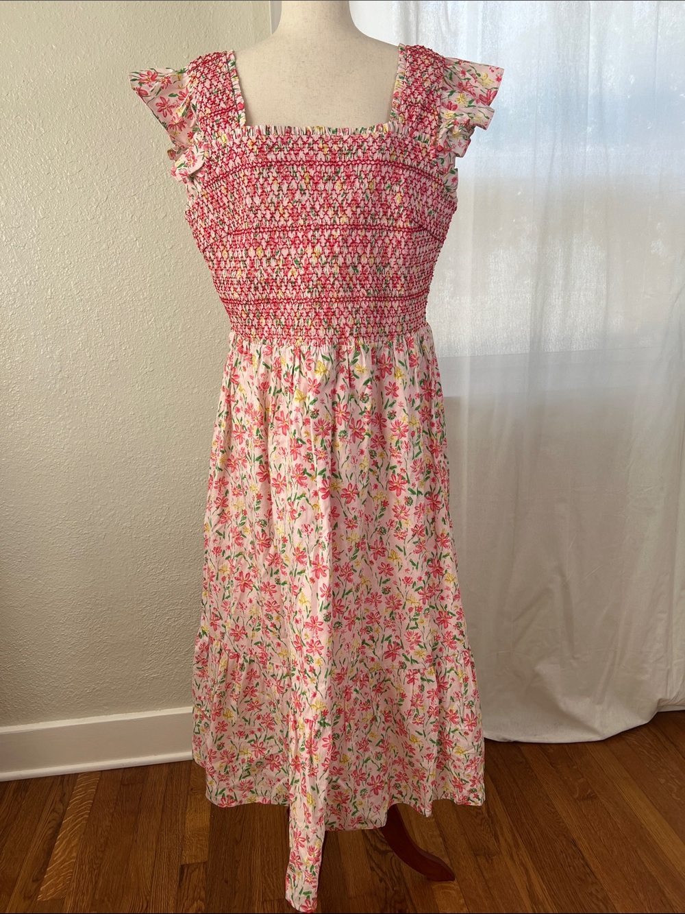 English Factory Pink Cotton Floral Smocked Midi Dress. Size 1X. NWOT.